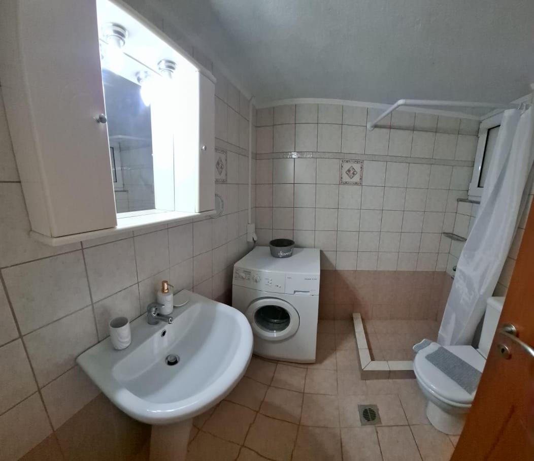 Helen'S Apartment Ханья Экстерьер фото