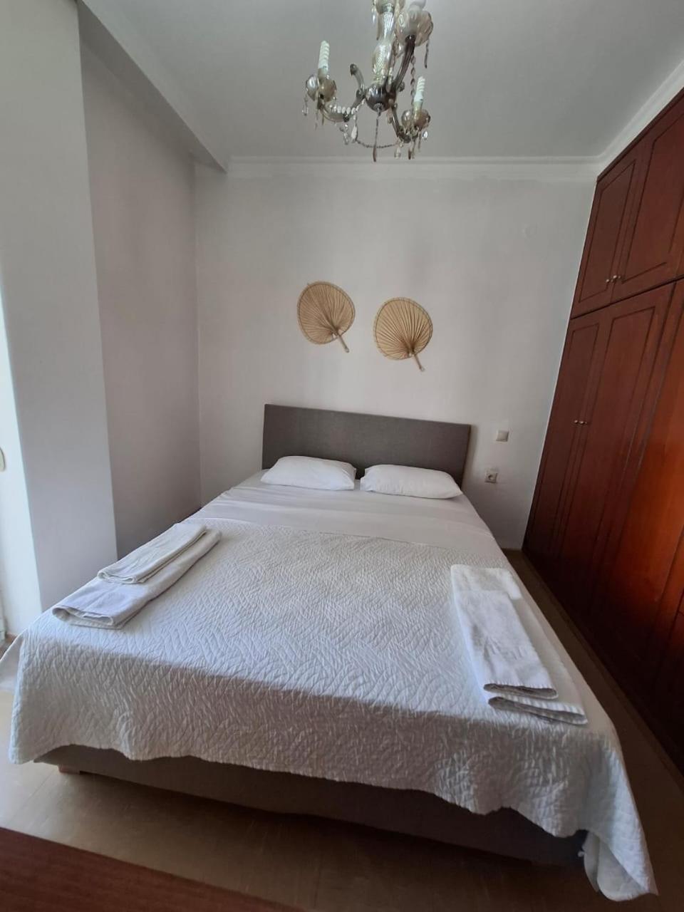 Helen'S Apartment Ханья Экстерьер фото